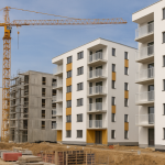 Město Praha zahájilo nový projekt, který má posílit dostupnost bydlení pro veřejné zaměstnance.